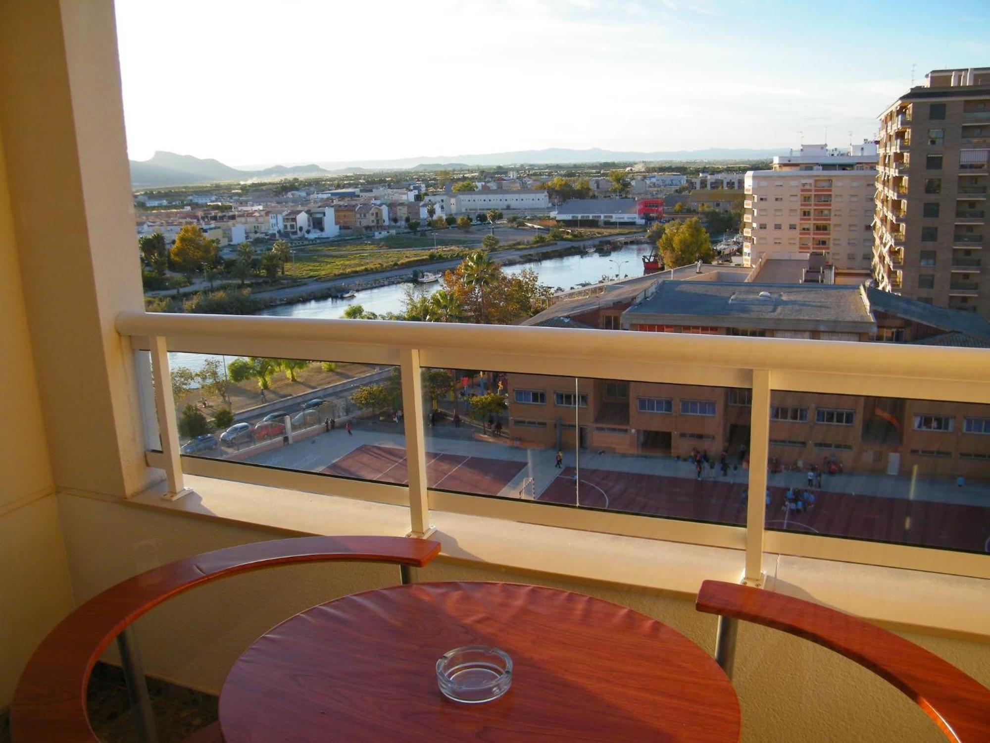 Apartamentos Milenio Cullera Rum bild